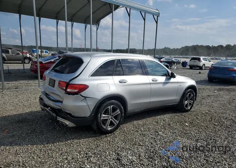 2016 Mercedes-Benz Glc 300 4Matic from USA, damaged, VIN WDC0G4KB5GF074274